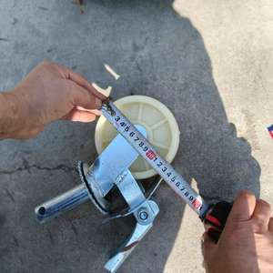 Roue d'<span class=keywords><strong>échafaudage</strong></span> en acier de construction de sécurité industrielle de haute qualité avec jambe réglable résistant à la corrosion de haute résistance - Product Image 6