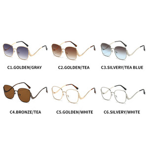 Gafas de Sol Metálicas Modernas y Distintivas 2025 con Patillas Curvas con Incrustaciones de Diamantes para Niños Europeos y Americanos, Ideales para Fiestas - Product Image 4