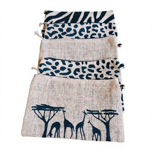 Sac fourre-tout 100% fibre de raphia avec doublure Penja, garniture en cuir, fermeture à bouton, multi-usages, quotidien, premium, simplicité urbaine MG - Product Image 1