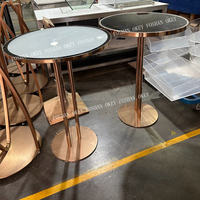 Vente en gros de buffets mobiles en or pour événements Tables de cocktail Table de buffet portable avec miroir pliable pour hôtel