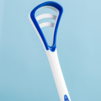 Grattoir à langue avec tête en silicone souple, nettoyeur de langue doux pour une haleine fraîche, conception anti-gag