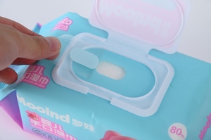 Lingettes humides lavables en tissu non tissé doux, biodégradable et organique, avec logo personnalisable, 80 feuilles par paquet - Product Image 2