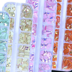 เล็บ Ab แบนรูปเพชรแก้วหินที่มีสีสันรุ้ง3D เพื่อความงาม - Product Image 3