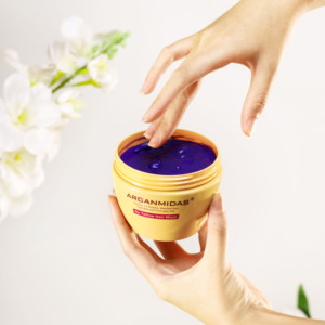 Champú Profesional Arganmidas para el Cuidado del Cabello, Reparador, Sin Sulfatos ni Parabenos, Color Violeta Morado Plateado para Cabello Rubio con Mechas - Product Image 3