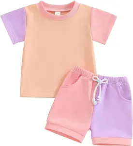 幼児の女の赤ちゃんの夏の衣装をカスタマイズするコントラストカラー半袖Tシャツトップスショーツ2個の女の子のための服セット