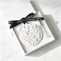 Coffret Cadeau en Stock : Diffuseur d'Huiles Essentielles en Céramique Parfumée, Plâtre Aromatique Écologique Fait Main, Fleur en Porcelaine pour Parfumer la Maison