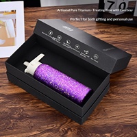 Bouteille d'eau isotherme scintillante avec poignée de transport et couvercle à paille, surface effet cristal, emballée en coffret cadeau, personnalisable pour cadeaux