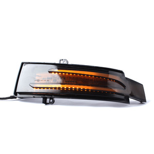 Luces LED Dinámicas Secuenciales ADT para Espejos Laterales, Lentes Ahumadas, Color Ámbar, para W166 X166 W251 W463 - Product Image 5