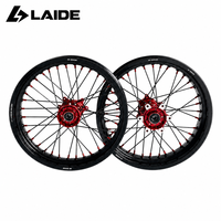 Jeu de roues Supermoto Sur Ron Ultra Bee 17 pouces 17x2.5 17x3.5 36 rayons Jantes en aluminium 7050T Moyeu rouge Anodisé noir pour moto tout-terrain électrique