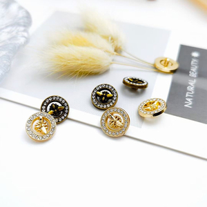 Phụ Nữ Áo Khoác Kẽm Hợp Kim Blazer <span class=keywords><strong>Rhinestone</strong></span> Tùy Chỉnh Thiết Kế Màu Vàng Sương Mù Vàng Cao Cấp Bạc Vàng Chân Nút - Product Image 3