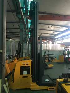 Order <span class=keywords><strong>Picker</strong></span> Forklift gudang pemetik 3300lbs recoil Electrico - Product Image 4