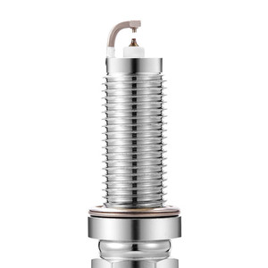 Bujías de iridio láser NGK auténticas DILZKAR7C11S 90137 para reemplazo de encendido del motor del vehículo - Product Image 5