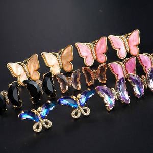 Conjuntos de Joyería de Lujo para Mujer con Dijes de Mariposa, Collares, Pendientes, Pulseras y Anillos de Varios Estilos con Conchas de Cristal - Product Image 4