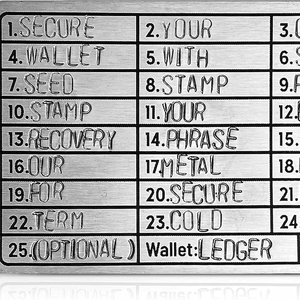 Plaques de stockage de phrases de sécurité crypto-monnaies en métal - Product Image 1