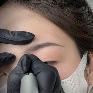 Guantes <span class=keywords><strong>de</strong></span> Nitrilo Desechables <span class=keywords><strong>de</strong></span> Grado Alimenticio para Belleza, Cocina y Limpieza, Sin Polvo, Negros, para Tatuajes y Exámenes - Product Image 3