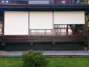 Stores verticaux d'extérieur motorisés Auvent pare-soleil télécommandé avec système de rail durable pour grandes fenêtres et portes patio - Product Image 2