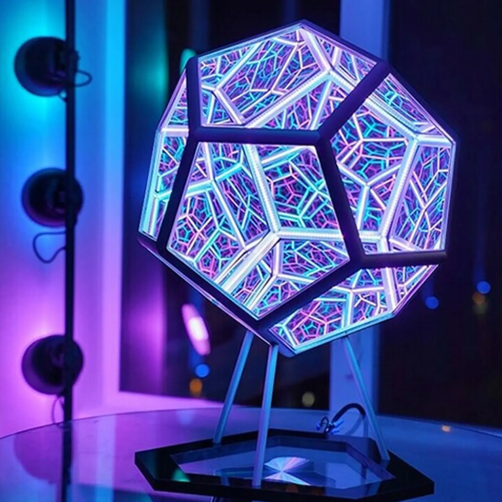 Biumart โคมไฟกลางคืนสร้างสรรค์,โคมไฟกลางคืนสีศิลปะ USB สวยงามเย็น Dodecahedral