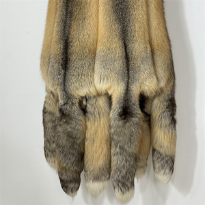 <span class=keywords><strong>Pellicce</strong></span> <span class=keywords><strong>di</strong></span> <span class=keywords><strong>Volpe</strong></span> Rossa Reale, Pelli Naturali Conciate, Colore Naturale, Pelle Grezza <span class=keywords><strong>di</strong></span> <span class=keywords><strong>Volpe</strong></span> <span class=keywords><strong>Argentata</strong></span> per Abbigliamento, Sciarpe, Pelli Animali Dense - Product Image 5