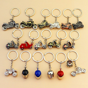 Venta al por mayor logotipo personalizado Metal Mini Anime motocicleta <span class=keywords><strong>llavero</strong></span> para <span class=keywords><strong>monedero</strong></span> bolsa - Product Image 6