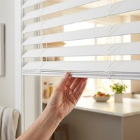 JSL Wholesales – Stores en Faux Bois Sans Fil de 2 Pouces, Couleur Blanche, à Prix Réduit