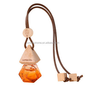 Diffuseur de parfum pour voiture en <span class=keywords><strong>bois</strong></span> et verre avec logo personnalisé, diffuseur de parfum <span class=keywords><strong>à</strong></span> brancher avec vaporisateur, parfum longue durée - Product Image 3