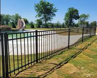 Panneau de clôture en acier thermolaqué noir avec 2/3 rails, design à pointe de lance/plate/courbée pour jardin extérieur