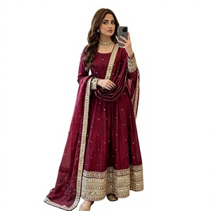 Salwar Kameez traditionnel pour femmes en soie marron avec broderie dorée, longueur au sol, tenue de mariage, style Inde Pakistan - Product Image 1