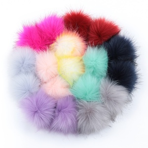 mapache Fur pompom falso Fox de piel de imitación de bola de piel <span class=keywords><strong>Animal</strong></span> Pom pom botón para Beanie sombreros - Product Image 1