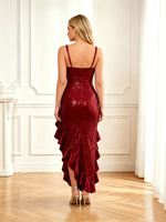 La nouvelle robe licou à paillettes en queue de poisson sans bretelles à une épaule est une robe de soirée courte à l'avant et longue à l'arrière