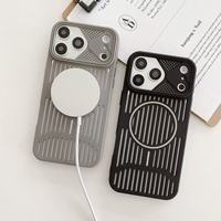 Coque de téléphone magnétique antichoc en gros pour iPhone 16 Pro Max, protection robuste avec protection de l'objectif de l'appareil photo, logo personnalisé OEM