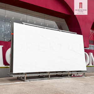 Planche <span class=keywords><strong>de</strong></span> <span class=keywords><strong>comptoir</strong></span> en pierre frittée aspect quartz Bianco Bolomoti original, finition mate blanche, épaisseur 12 mm, 3200x1600 mm, pour salle à manger extérieure - Product Image 2