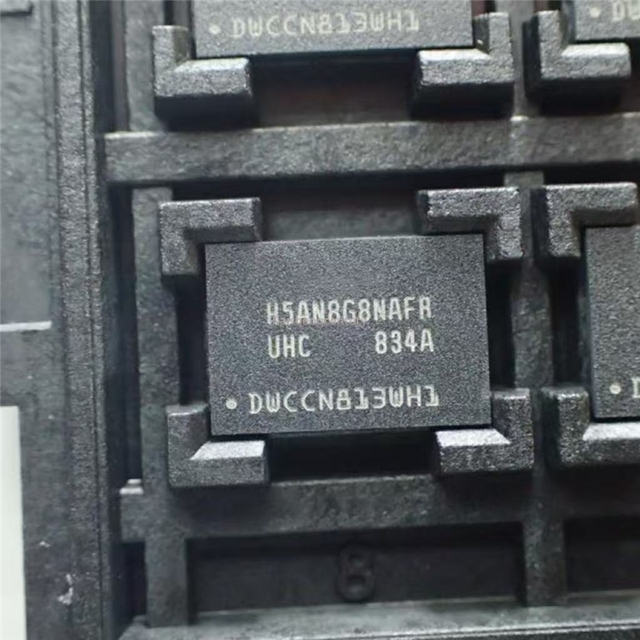 Storage Particle DDR5 K4RBH046VB-2CWK 16GB Memory AI Server IC