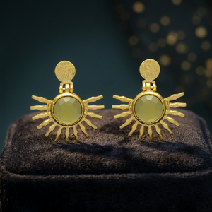 Nouvel Arrivage Boucles d'oreilles clous fantaisie avec pierres précieuses serties clos, plaqué or, pour Fête, Cadeau, Anniversaire - Product Image 2