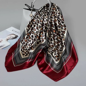 Phụ nữ cao cấp sang trọng nhỏ vuông khăn mới 90x90 lớn khác dân tộc khăn cho Phụ nữ mùa xuân mùa thu phong cách thời trang cao cấp - Product Image 2