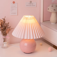 Abat-jour plissé en céramique de style rétro lampe de table à gradation tricolore étude nordique lampe de table de lecture pour chambre décoration de la maison