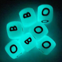 Perles rondes en silicone de qualité alimentaire pour la dentition, style simple, multicolores, en vrac, en forme de dés, chiffres anglais, pour bracelets DIY, vente en gros