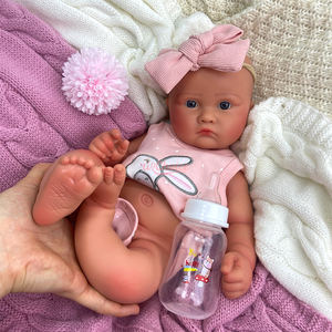 دمى أطفال سيليكون واقعية قابلة للتخصيص بطول 18 بوصة للفتيات مع إمكانية تخصيص لون البشرة والشعر والإكسسوارات - Product Image 4