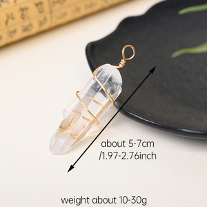 Collier en fil de quartz transparent avec pendentif en cristal spirituel pour la guérison, vente en gros - Product Image 4