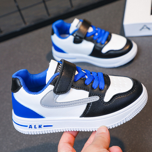 <span class=keywords><strong>Scarpe</strong></span> Scolastiche con Suola in Gomma per Bambini, Sneakers Sportive di Design per Bambini all'Ingrosso - Product Image 2