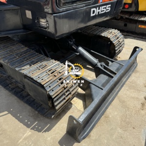 รถขุดไฮดรอลิกมือสองของแท้จากเกาหลี DOOSAN DH55 ราคาถูก คุณภาพสูง สภาพดี สีแดง - Product Image 6