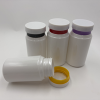 Bouteille en plastique cylindrique blanche PET de haute qualité de 120 ml et 150 ml avec bouchon à vis pour l'emballage de bonbons et de pilules