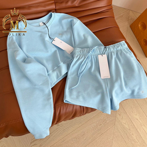 Nuovi Arrivi Completi da Donna Camicia Larga e Gonna Set 2 Pezzi Y2K Casual Joggers Set Due Pezzi <span class=keywords><strong>Abbigliamento</strong></span> Donna 2026 - Product Image 1