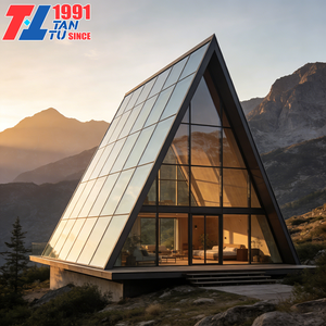 Casa Prefabricada Modular con Estructura de Acero, Diseño Triangular, Completamente Amueblada, de 2 Pisos, para Hotel o Resort - Product Image 1