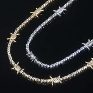 Cool Rock Punk Hip Hop joyería <span class=keywords><strong>de</strong></span> los hombres Micro pavimentación recta tirar alambre <span class=keywords><strong>de</strong></span> púas encanto y cadena <span class=keywords><strong>de</strong></span> tenis <span class=keywords><strong>de</strong></span> tracción recta collar <span class=keywords><strong>de</strong></span> los hombres - Product Image 3