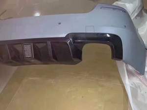 Nuovo Diffusore Posteriore in Fibra di Carbonio con Scarico per <span class=keywords><strong>Serie</strong></span> 5 F10 F18 M5 Stile 3D con LED 2010-2016 - Product Image 4