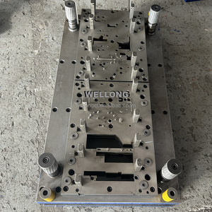 Herramienta <span class=keywords><strong>de</strong></span> estampado progresivo para soporte <span class=keywords><strong>de</strong></span> bisagra <span class=keywords><strong>de</strong></span> puerta <span class=keywords><strong>de</strong></span> <span class=keywords><strong>lavadora</strong></span> <span class=keywords><strong>de</strong></span> calidad china - Product Image 2