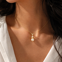 Collier de perles de luxe en forme de diamant baroque avec fermoir en métal or 18 carats et zircon cubique, bijou de mariée élégant, cadeau pour femme, collier ras-du-cou de mariage