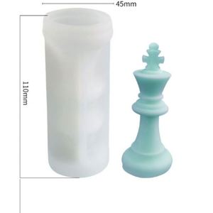 Moule en silicone créatif en forme d'échecs, écologique, ODM/OEM, couleurs personnalisées pour la fabrication de bougies, de savons, de chocolats, de décorations de gâteaux - Product Image 1
