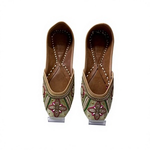 BS INTERNATIONAL Hot Selling Genuine Leather Custom Embroidery Ladies Girls Indian Traditional Style Fancy Hook Loop Closure - Product Image 3