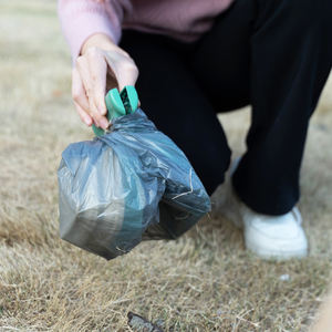 Dispensador de Bolsas para Excrementos de Perro, Portátil, de Silicona, Talla S, Ecológico y Duradero, para la Eliminación de Desechos de Mascotas - Product Image 2